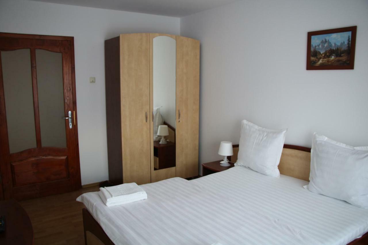 Casa Leny Hotel Újtohán Kültér fotó