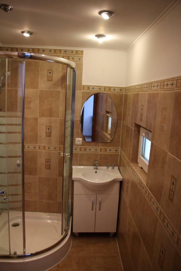 Casa Leny Hotel Újtohán Kültér fotó