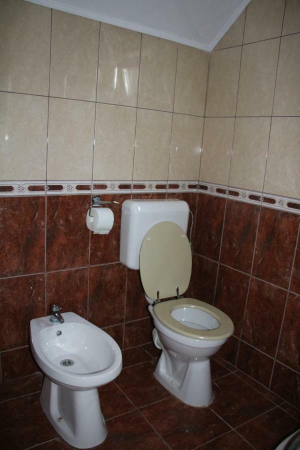 Casa Leny Hotel Újtohán Kültér fotó